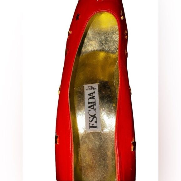 Vintage ESCADA Pump Heels w/ Red + Gold Stars  - Size 7 (Flaw) - Picture 8 of 8